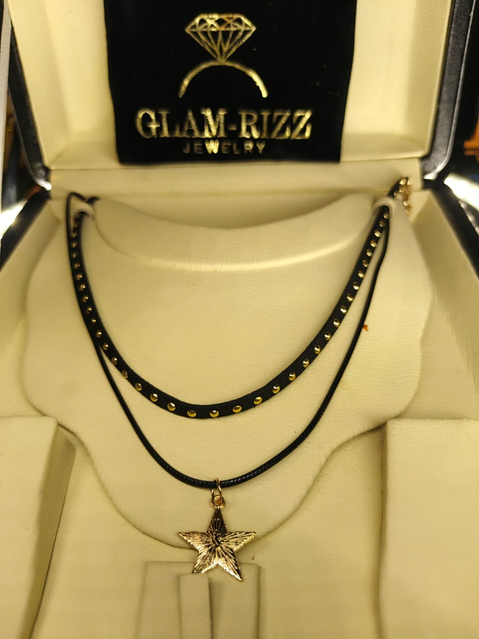 💫 Premium Black Duo Necklace with Golden Studs & Star Pendant + Unseen Surprised Ring💫