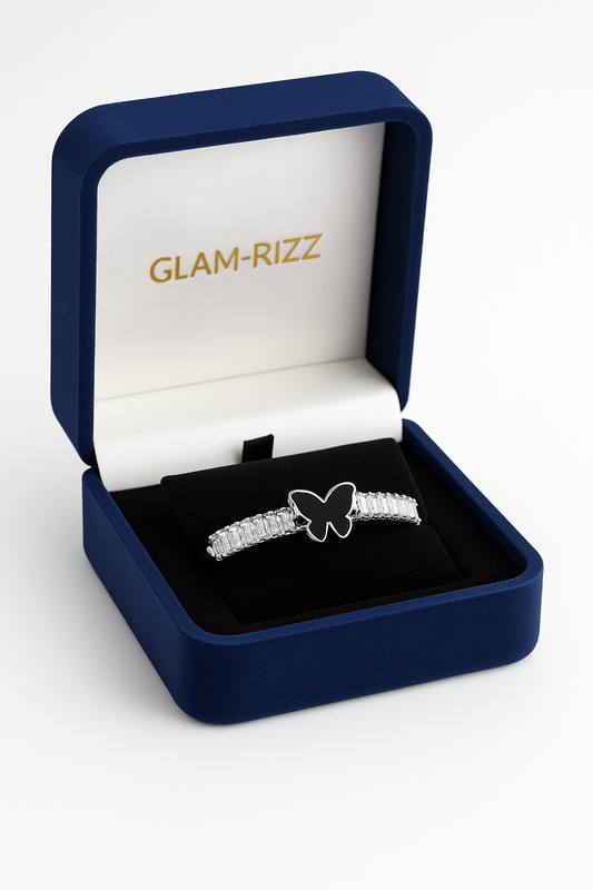 💫 Royal Class Elegant Bracelet with Black Heart & Butterfly Stone – Premium Finish 💫